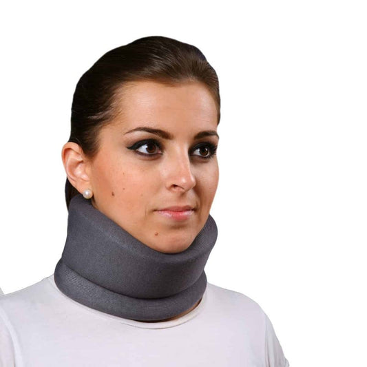 Collarín cervical blando Emo de tamaño mediano, para alivio y soporte del cuello.