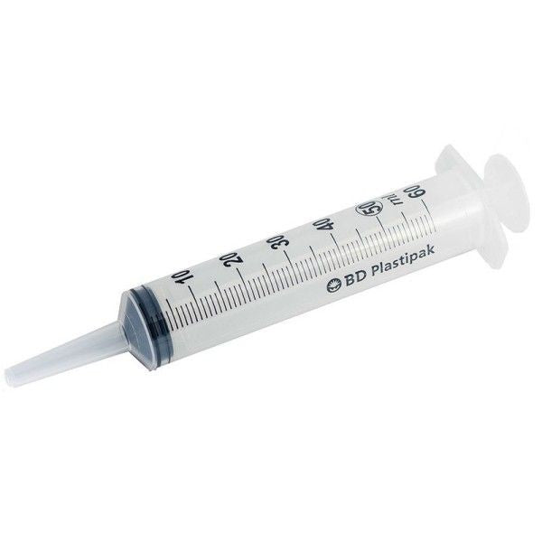 Jeringa BD Plastipak cono catéter de 50 ml, ideal para administración precisa de líquidos en entorno